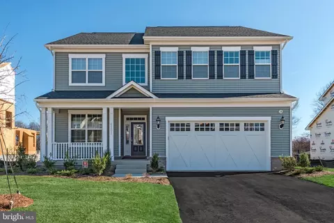 8757 Southern Oaks Pl, Lorton, VA 22079