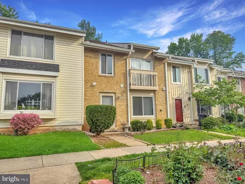 13303 Rowles Pl, Herndon, VA 20170