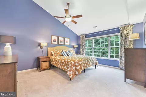 Bedroom - 13210 Ashnut Ln, Herndon, VA 20171 photo 3 of 6
