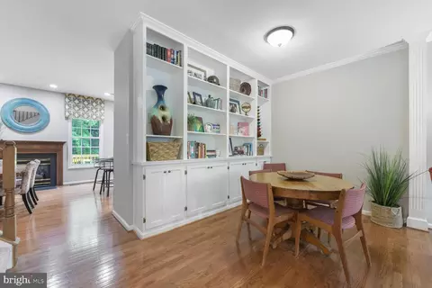 Entry Way - 13210 Ashnut Ln, Herndon, VA 20171 photo 1 of 1