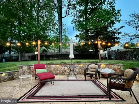 7604 Hogarth St, Springfield, VA 22151 photo 3