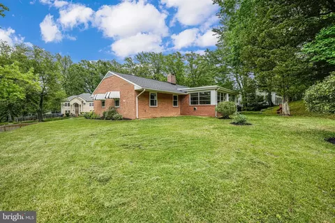 Exterior - 7417 Hastings St, Springfield, VA 22150 photo 3 of 4