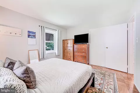 Bedroom - 7417 Hastings St, Springfield, VA 22150 photo 3 of 7