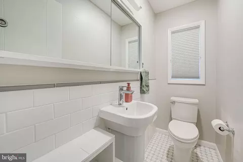 Bath - 7417 Hastings St, Springfield, VA 22150 photo 1 of 2