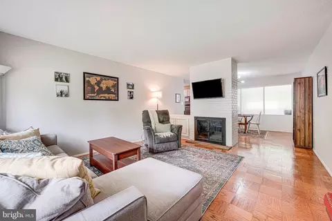 Living - 7417 Hastings St, Springfield, VA 22150 photo 1 of 1