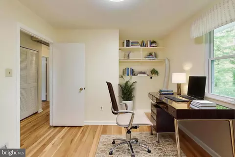 8513 Parliament Dr, Springfield, VA 22151 photo 22