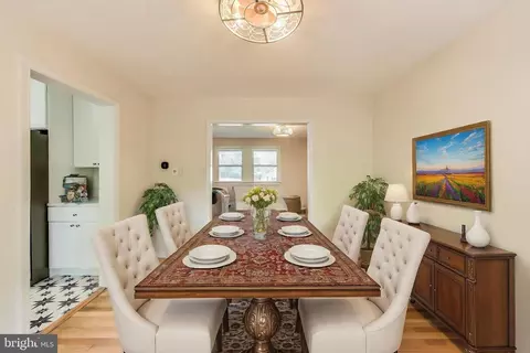 8513 Parliament Dr, Springfield, VA 22151 photo 11