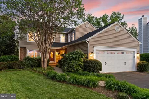 14400 Filly Ct, Centreville, VA 20120