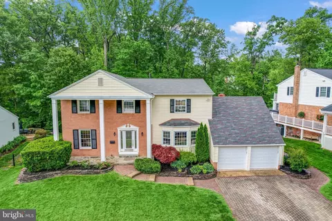 6010 Merryvale Ct, Springfield, VA 22152