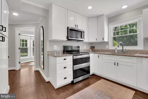 12649 Thunder Chase Dr, Reston, VA 20191 photo 4