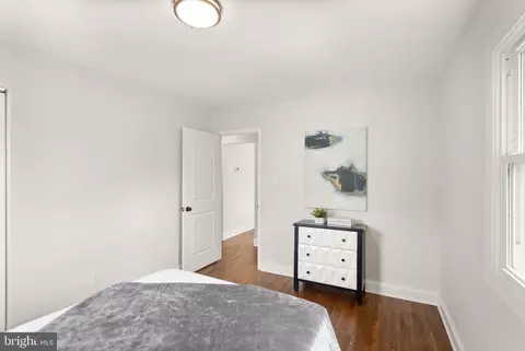 4010 Mapleton Dr, Chantilly, VA 20151 photo 18