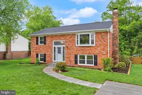 4010 Mapleton Dr, Chantilly, VA 20151 photo 32