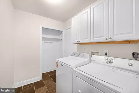 Other - 9206 Northedge Dr, Springfield, VA 22153 photo 7 of 17