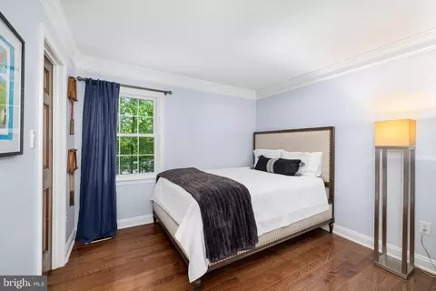 Bedroom - 9206 Northedge Dr, Springfield, VA 22153 photo 4 of 6