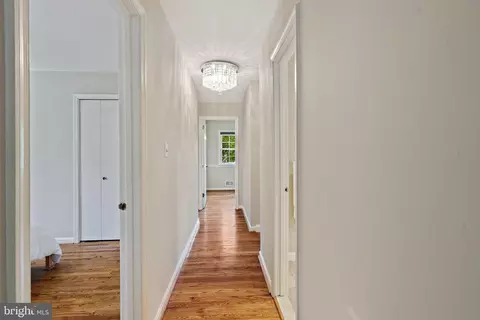 8610 Westmeath Ct, Springfield, VA 22152 photo 22