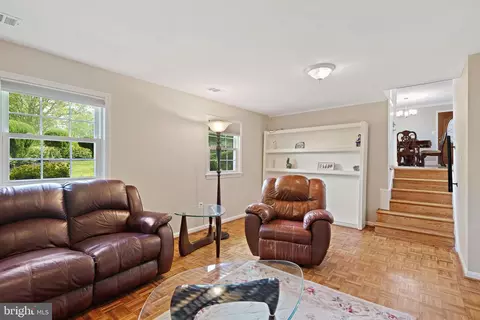 8610 Westmeath Ct, Springfield, VA 22152 photo 32