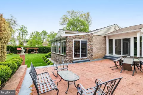 8610 Westmeath Ct, Springfield, VA 22152 photo 41