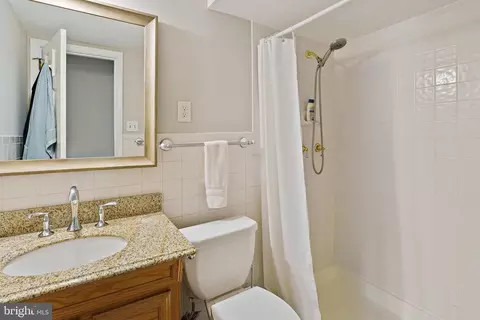 8610 Westmeath Ct, Springfield, VA 22152 photo 35