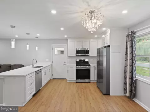 Kitchen - 7435 Bath St, Springfield, VA 22150 photo 1 of 3