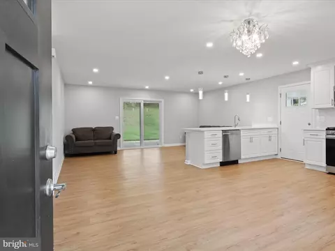 Other - 7435 Bath St, Springfield, VA 22150 photo 4 of 12