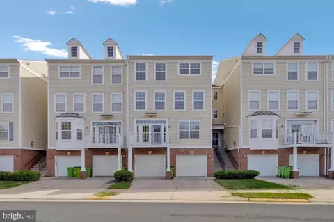 13614 Salk St #126, Herndon, VA 20171