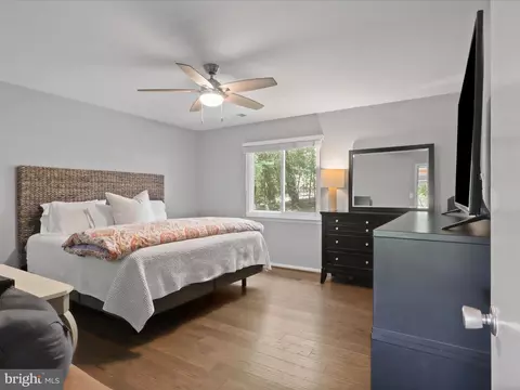 11416 Turnmill Ln, Reston, VA 20191 photo 15