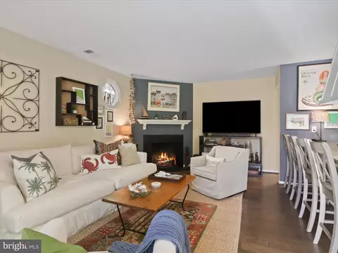 11416 Turnmill Ln, Reston, VA 20191 photo 7