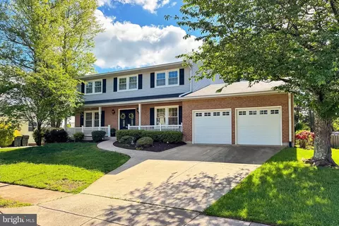 13407 Brookfield Dr, Chantilly, VA 20151