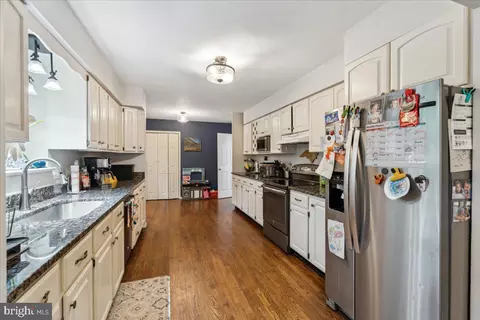 5222 Ferndale St, Springfield, VA 22151 photo 8