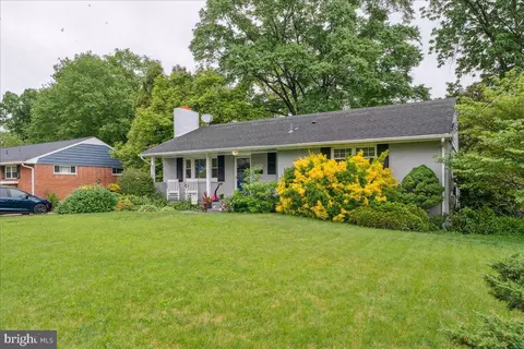 5222 Ferndale St, Springfield, VA 22151 photo 3