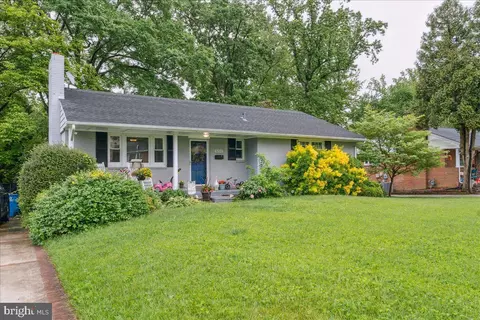 5222 Ferndale St, Springfield, VA 22151