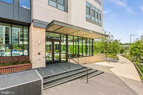 1761 Old Meadow Rd #104, Mclean, VA 22102