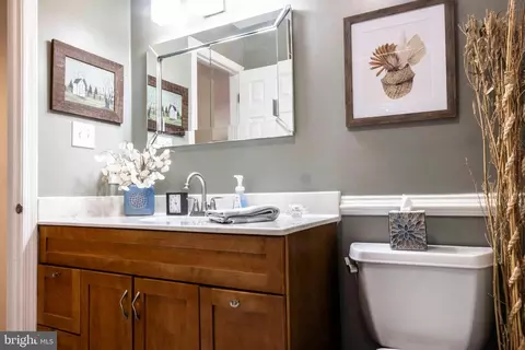 8716 Kenilworth Dr, Springfield, VA 22151 photo 32