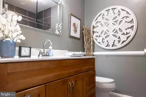 8716 Kenilworth Dr, Springfield, VA 22151 photo 34