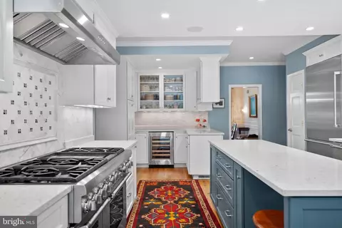 Kitchen - 7707 Crossover Dr, Mclean, VA 22102 photo 3 of 3