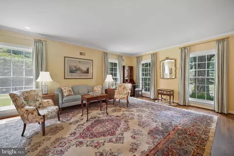 Living - 7707 Crossover Dr, Mclean, VA 22102 photo 1 of 3