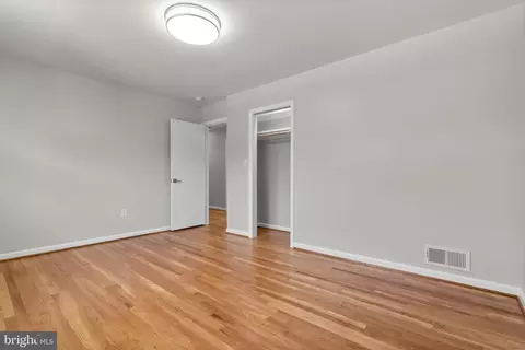 Bedroom - 5525 Rolling Rd, Springfield, VA 22151 photo 14 of 18