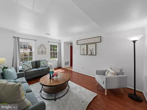 Living - 8448 Kitchener Dr, Springfield, VA 22153 photo 1 of 3