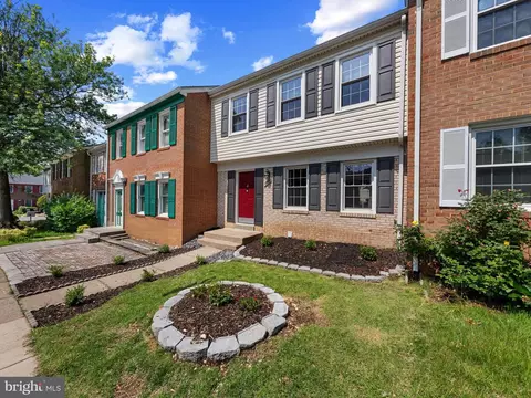 Exterior - 8448 Kitchener Dr, Springfield, VA 22153 photo 2 of 7