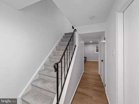 Entry Way - 8448 Kitchener Dr, Springfield, VA 22153 photo 4 of 4