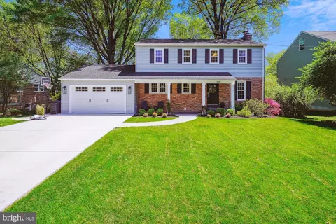 538 Marshall Rd SW, Vienna, VA 22180