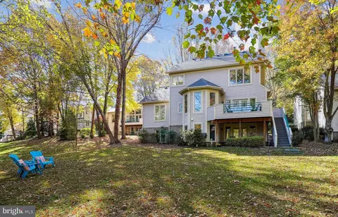 Exterior - 1145 Water Pointe Ln, Reston, VA 20194 photo 3 of 25
