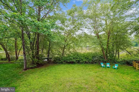 Exterior - 1145 Water Pointe Ln, Reston, VA 20194 photo 22 of 25