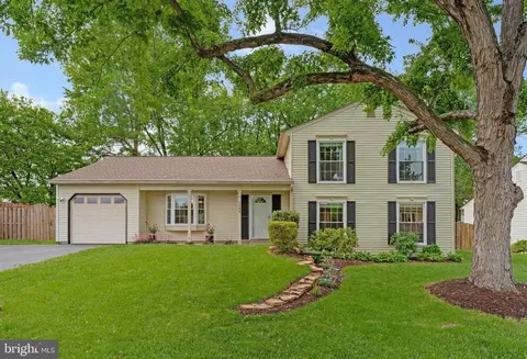 1644 Sadlers Wls, Herndon, VA 20170