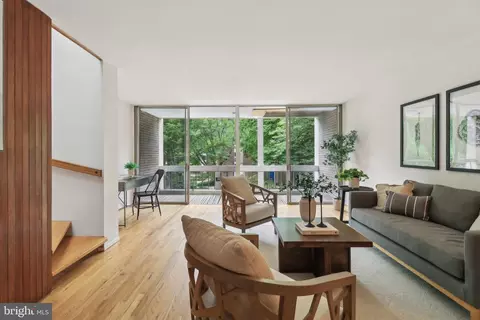 11524 Maple Ridge Rd, Reston, VA 20190 photo 8