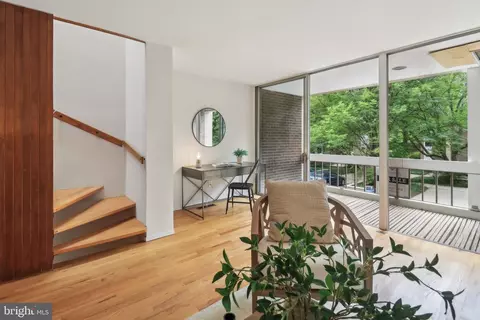 11524 Maple Ridge Rd, Reston, VA 20190 photo 12