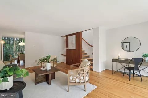11524 Maple Ridge Rd, Reston, VA 20190 photo 11
