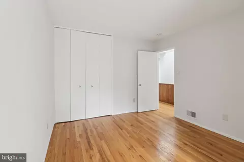 11524 Maple Ridge Rd, Reston, VA 20190 photo 40