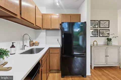 11524 Maple Ridge Rd, Reston, VA 20190 photo 21
