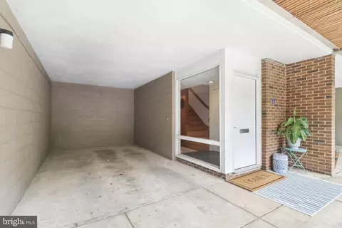 11524 Maple Ridge Rd, Reston, VA 20190 photo 52